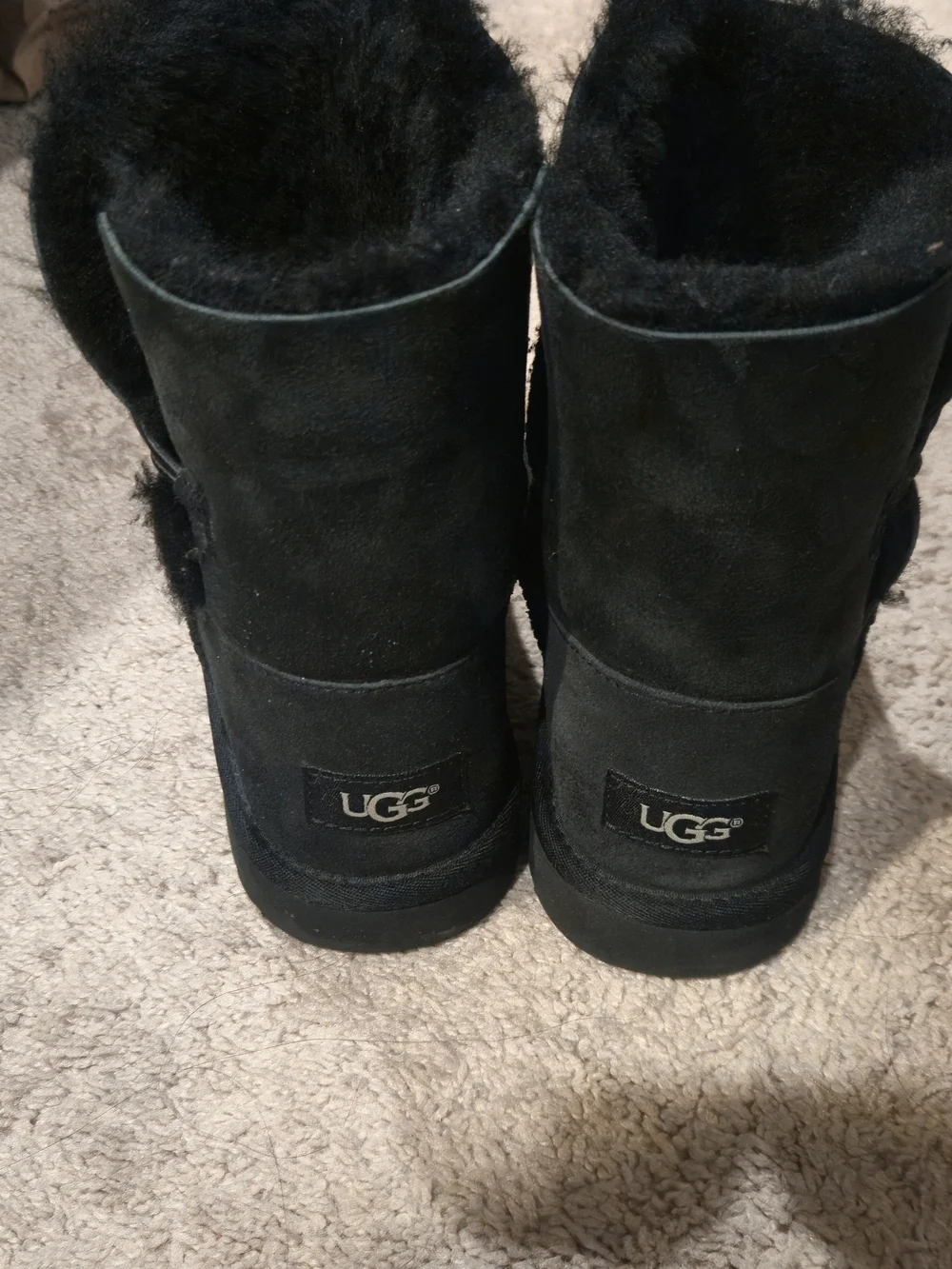 UGG selling pair